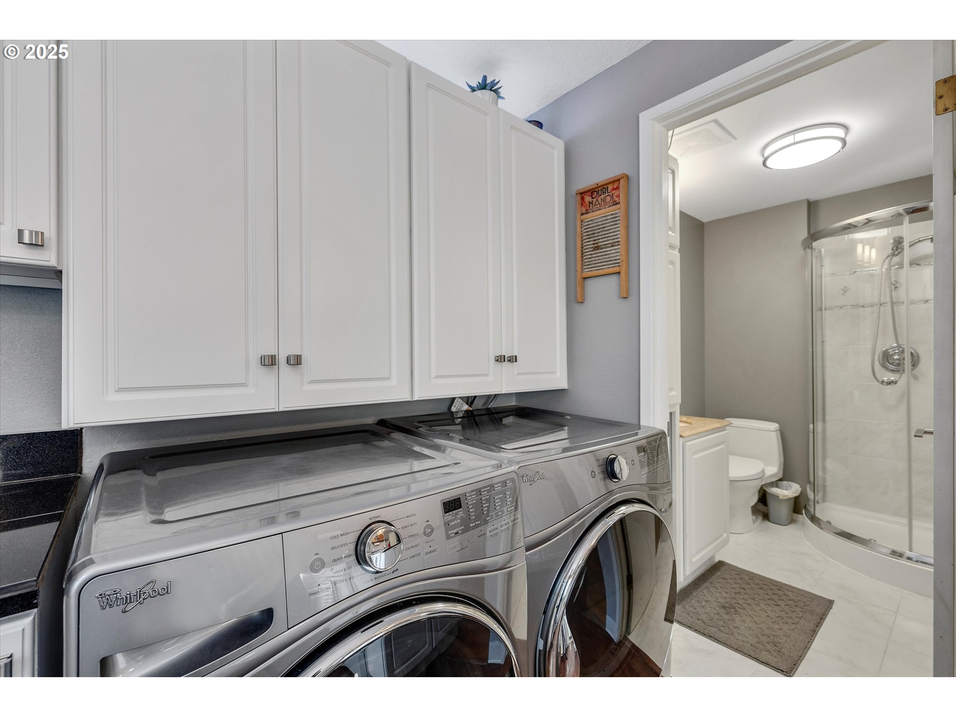 1200 Northeast Territorial Road, Unit 92 Canby, OR 97013 - Photo 11 of 33 Laundry