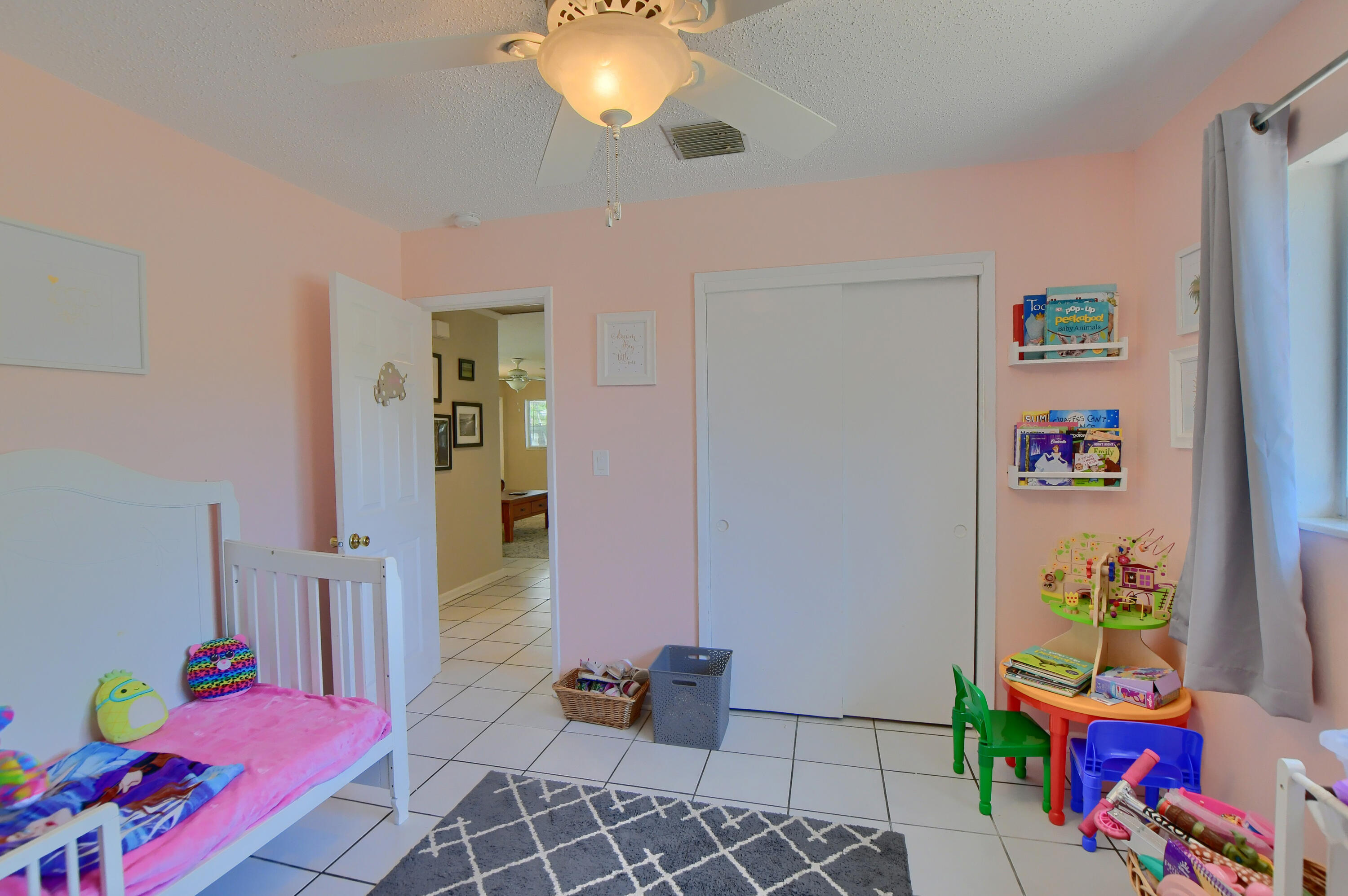229 Northeast 26th Street Boca Raton, FL 33431 - Photo 17 of 37 28_ebf_0960-hdr(5)