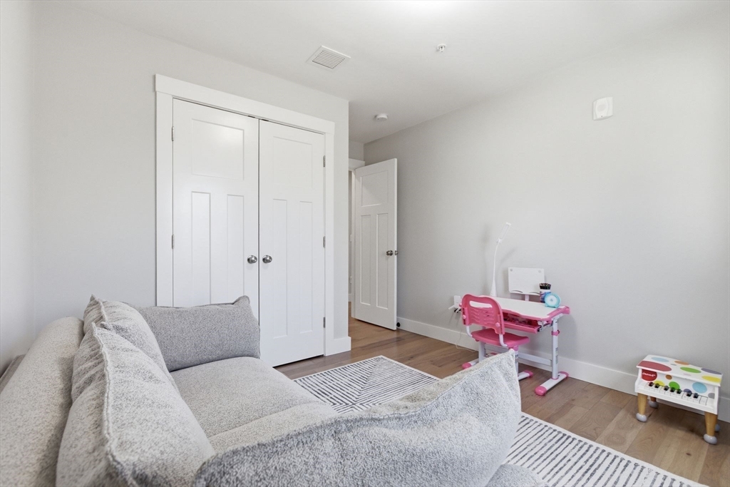 274 Providence Road, Unit 5 Grafton, MA 01560 - Photo 19 of 42