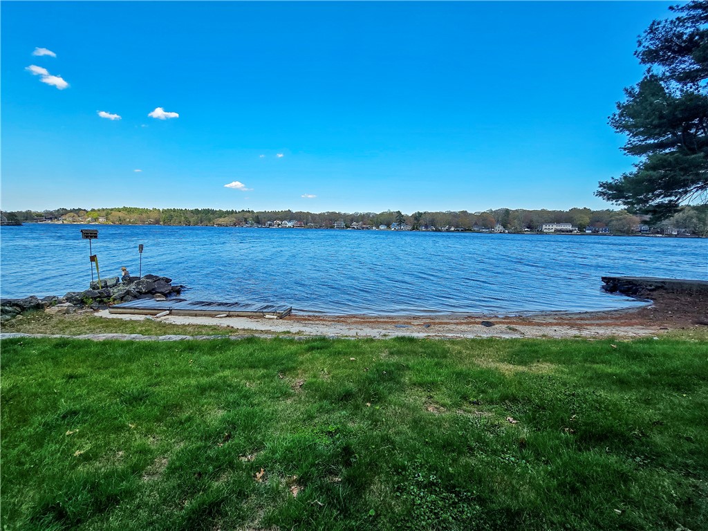 364 Camp Dixie Road Burrillville, RI 02859 - Photo 3 of 23