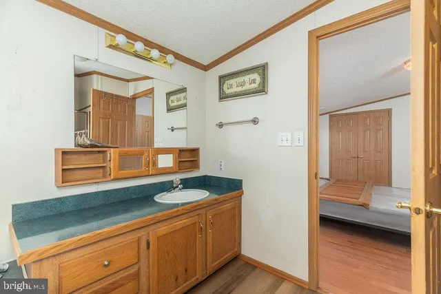 $330,000 | 31434 Oak Street, Ocean View, DE 19970