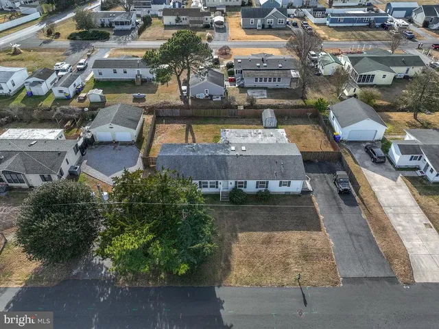 $330,000 | 31434 Oak Street, Ocean View, DE 19970