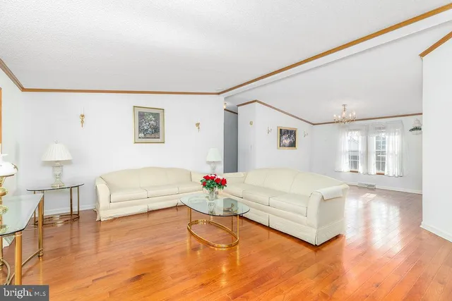 $330,000 | 31434 Oak Street, Ocean View, DE 19970