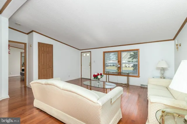 $330,000 | 31434 Oak Street, Ocean View, DE 19970