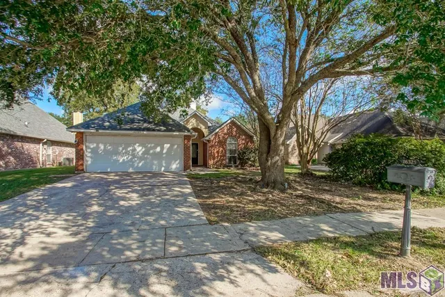 $275,000 | 16325 Somersby Avenue, Baton Rouge, LA 70817
