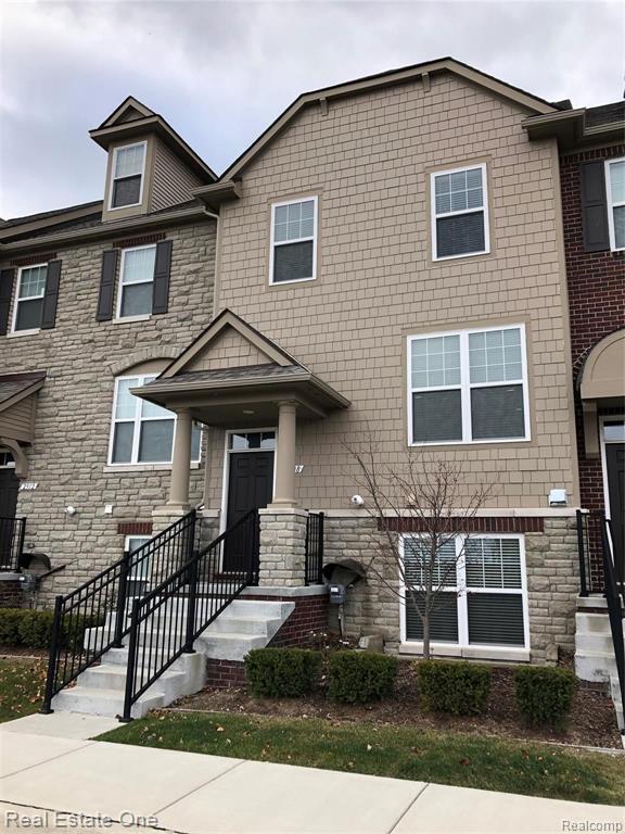 2908 Glenbar Circle, Unit 92 Rochester, MI 48307 - Photo 1 of 16