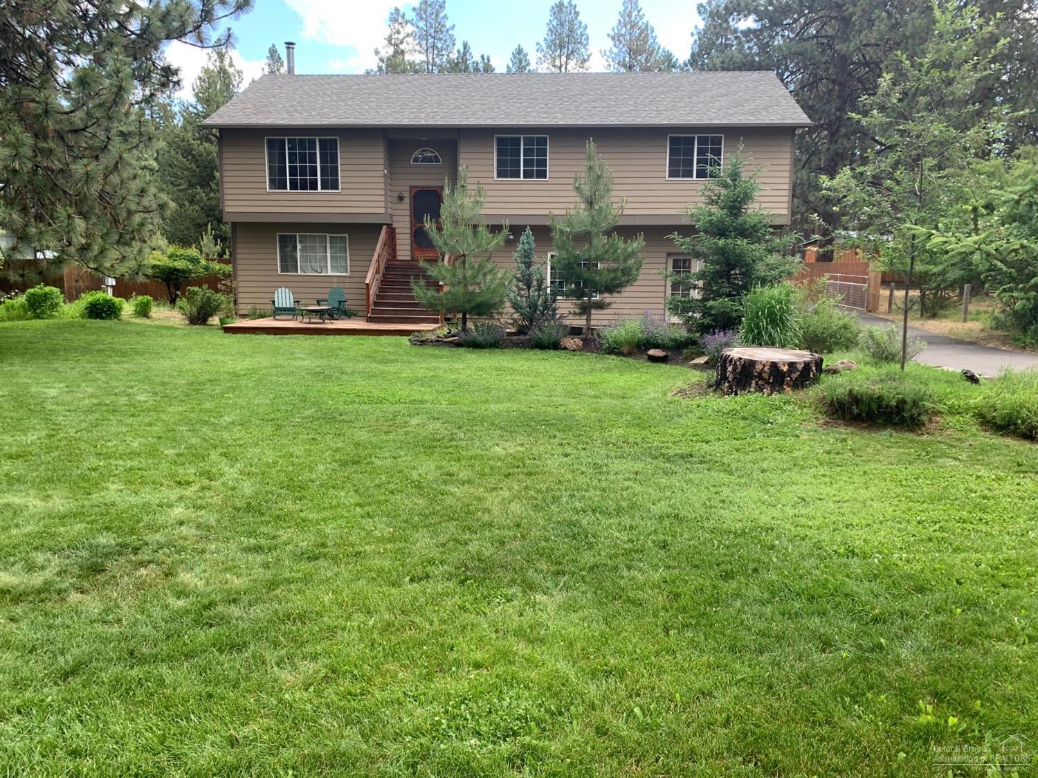 60458 Zuni Road Bend, OR 97702 - Photo 1 of 25 Primary Photo