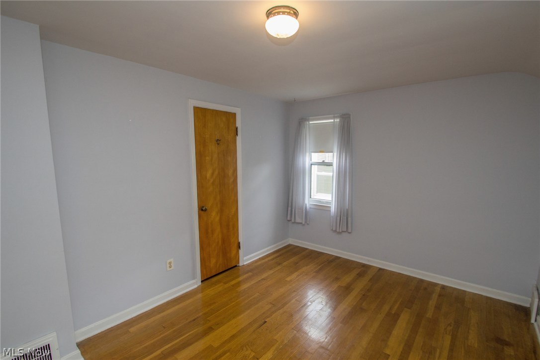1371 Croyden Road Lyndhurst, OH 44124 - Photo 18 of 23 Gallery Image 18