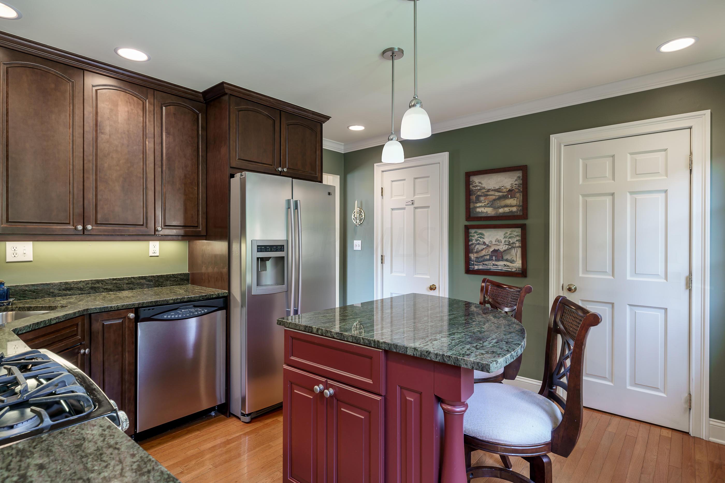 970 High Street, Unit A2 Worthington, OH 43085 - Photo 13 of 33