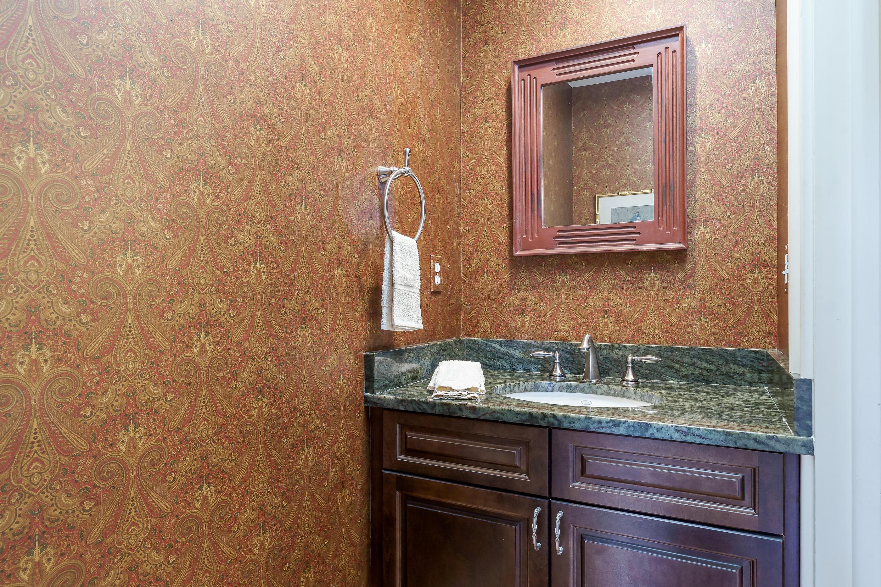 970 High Street, Unit A2 Worthington, OH 43085 - Photo 15 of 33