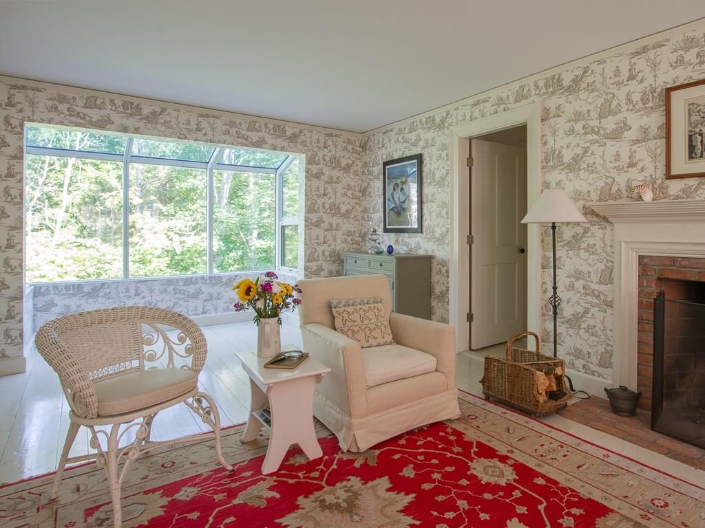 4 Cove End Road Mount Desert, ME 04662 - Photo 7 of 24 Inviting and spacious, decorate to...