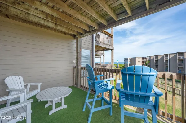 $375,000 | 117 Sea Colony Drive, Unit B211, Duck, NC 27949