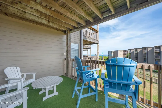 $375,000 | 117 Sea Colony Drive, Unit B211, Duck, NC 27949