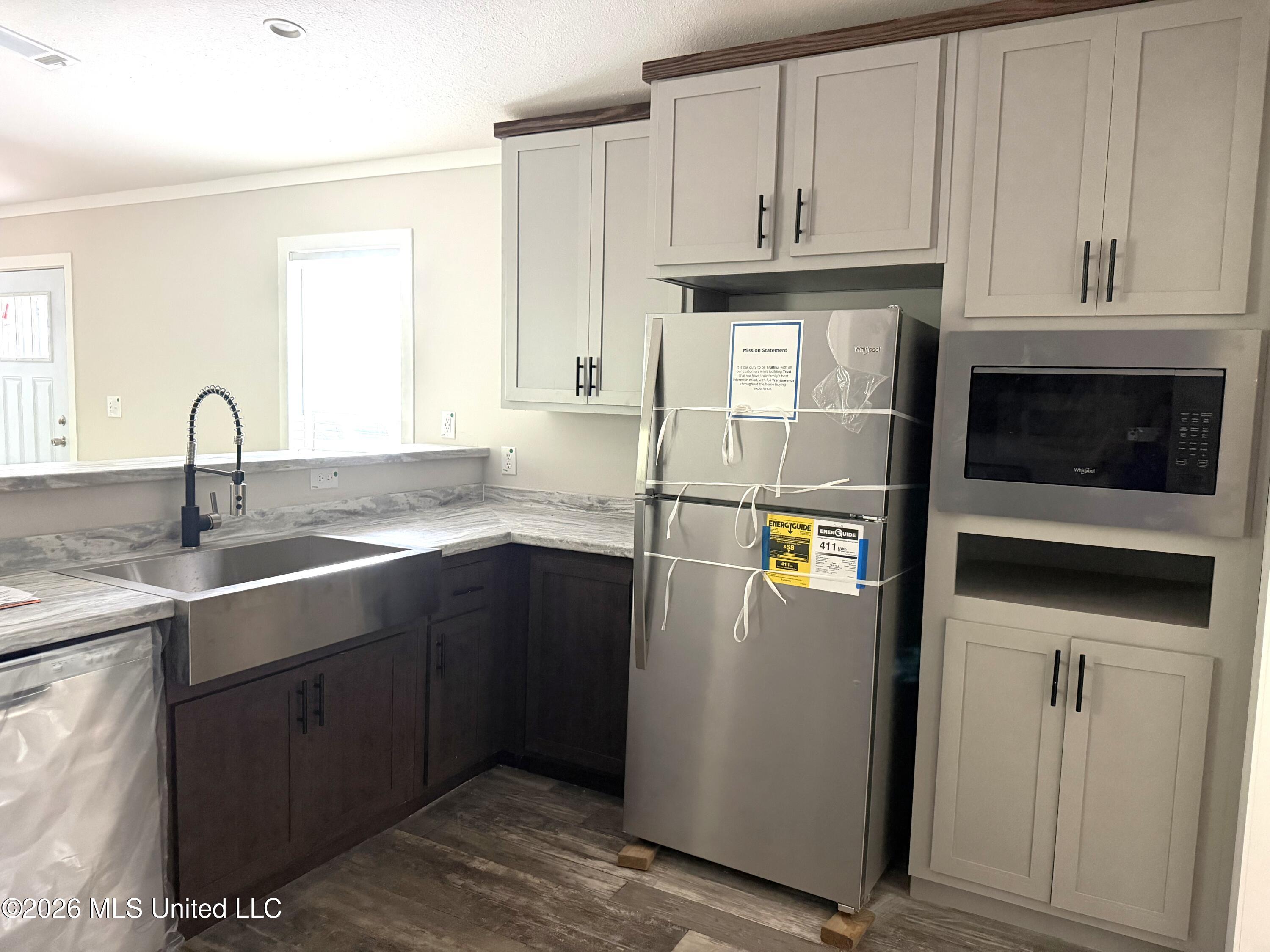 19296 Pete Hickman Road Saucier, MS 39574 - Photo 5 of 15 kitch1