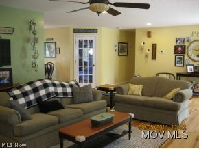 12 Laredo Drive Ripley, WV 25271 - Photo 7 of 15