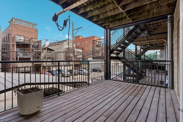 $499,000 | 1523 North Ashland Avenue, Unit 2, Chicago, IL 60622