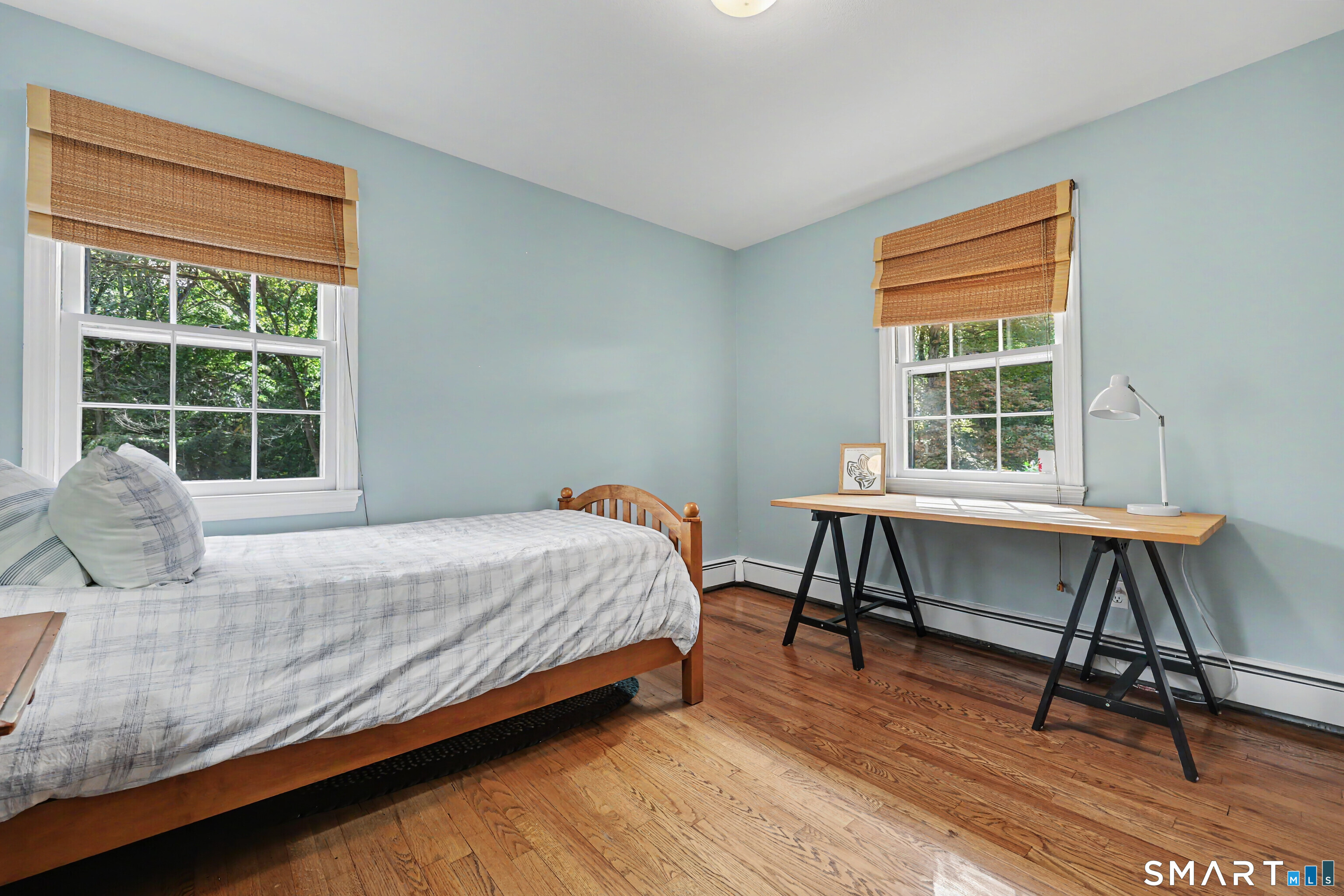 475 Eleven O'Clock Road Fairfield, CT 06824 - Photo 19 of 38 1st Floor Bedroom with Adjacent Full Bath