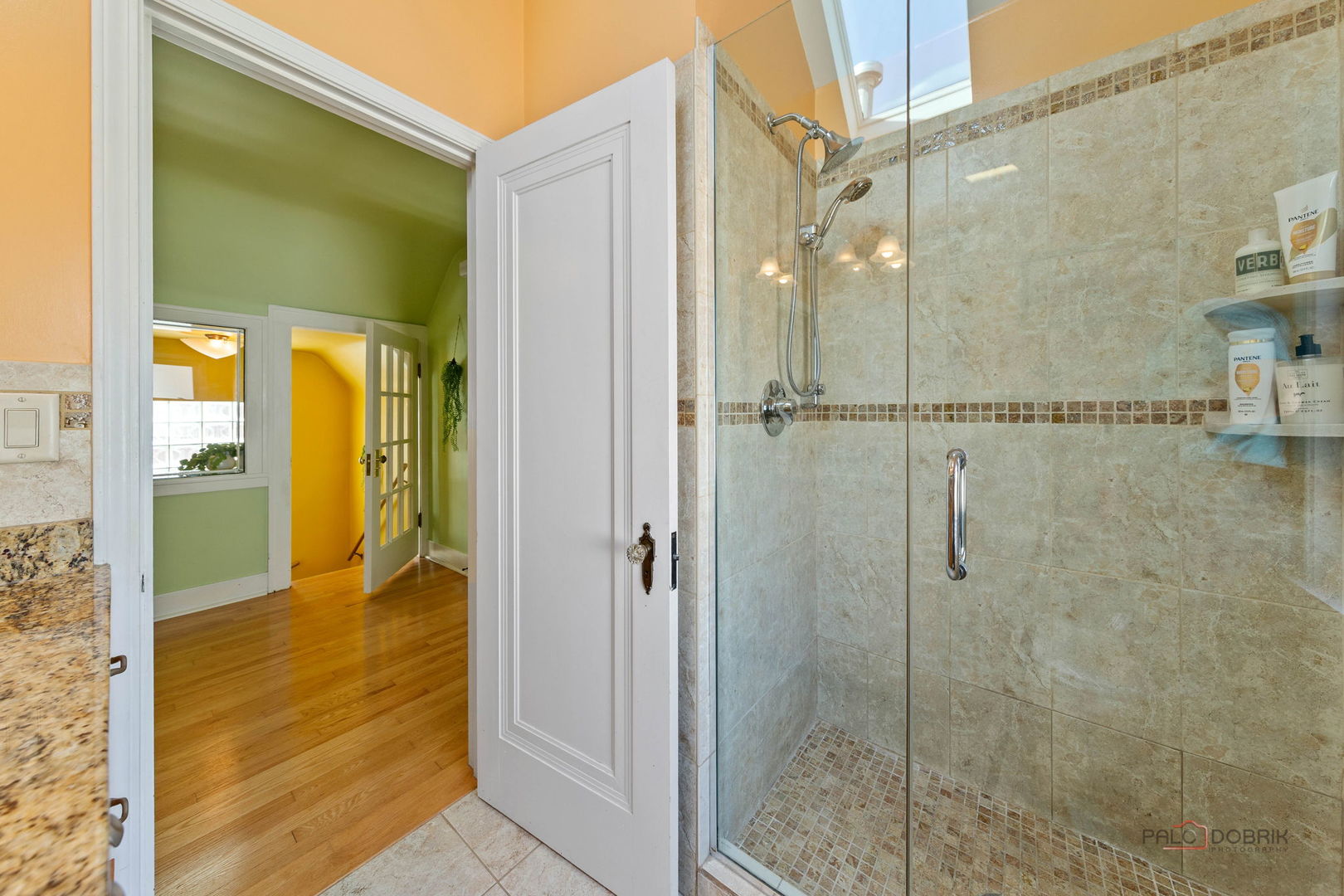 2720 Beulah Avenue River Grove, IL 60171 - Photo 25 of 33 a bathroom with a shower