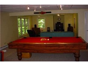 139 Cambridge Road Bedford, NH 03110 - Photo 5 of 5 Gallery Image 5