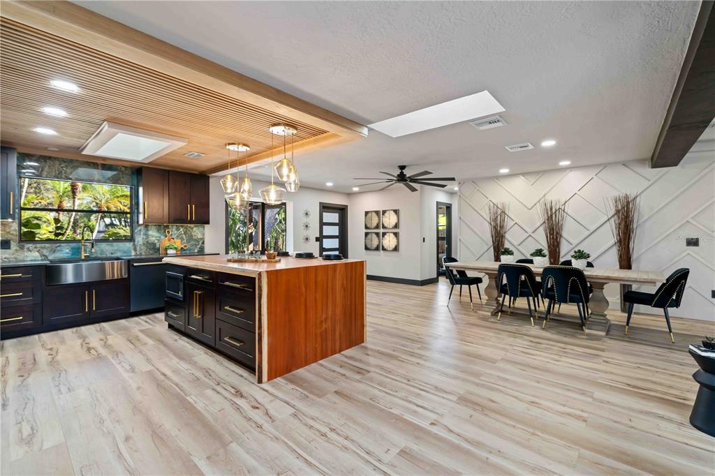 4534 Banan Place Siesta Key, FL 34242 - Photo 20 of 77 a kitchen with lots of counter top space