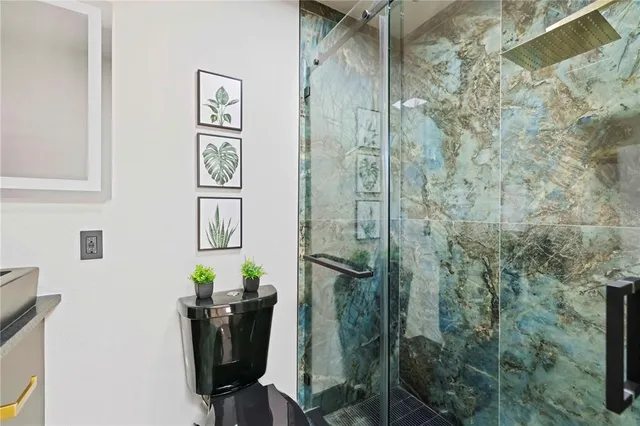 $1,999,999 | 4534 Banan Place, Siesta Key, FL 34242