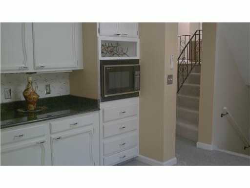 45 Wellstown Road Hopkinton, RI 02804 - Photo 8 of 25 Kitchen.