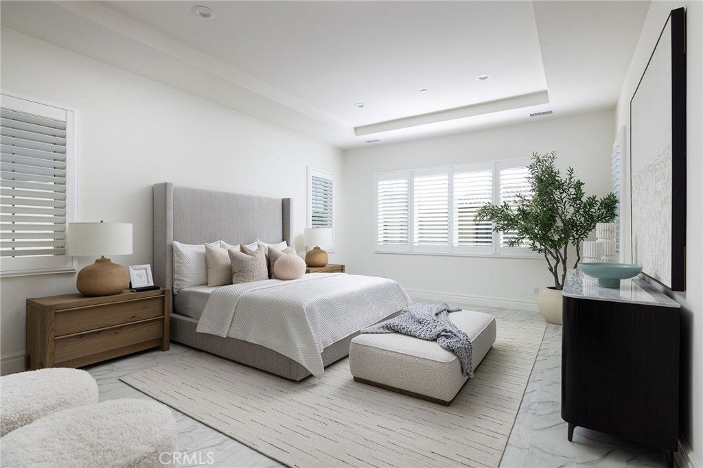 104 Interstellar Irvine, CA 92618 - Photo 21 of 52 Primary Room