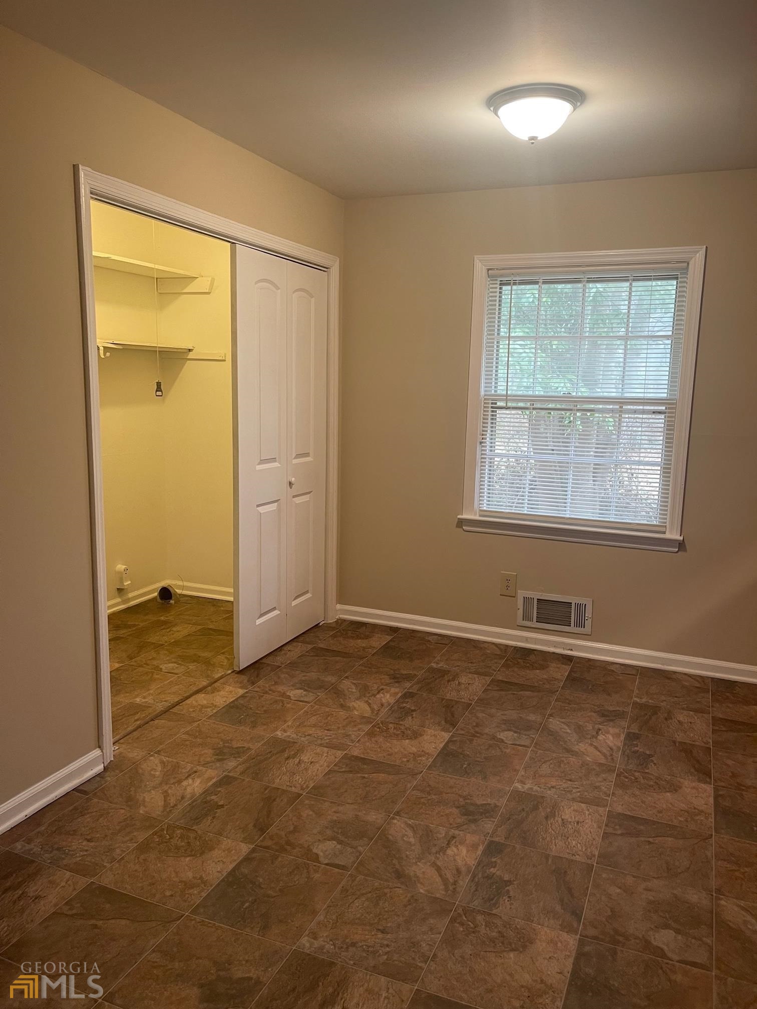 808 South Nottingham Road Jonesboro, GA 30236 - Photo 4 of 9
