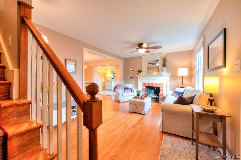 2106 Lennox Road Richmond, VA 23228 - Photo 4 of 40 Gallery Image 4
