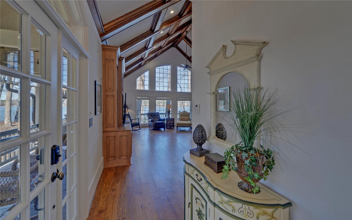 114 Blue Ridge Place Lavonia, GA 30553 - Photo 5 of 46