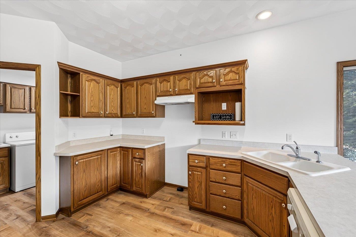 720 Waveland Road Janesville, WI 53548 - Photo 23 of 64