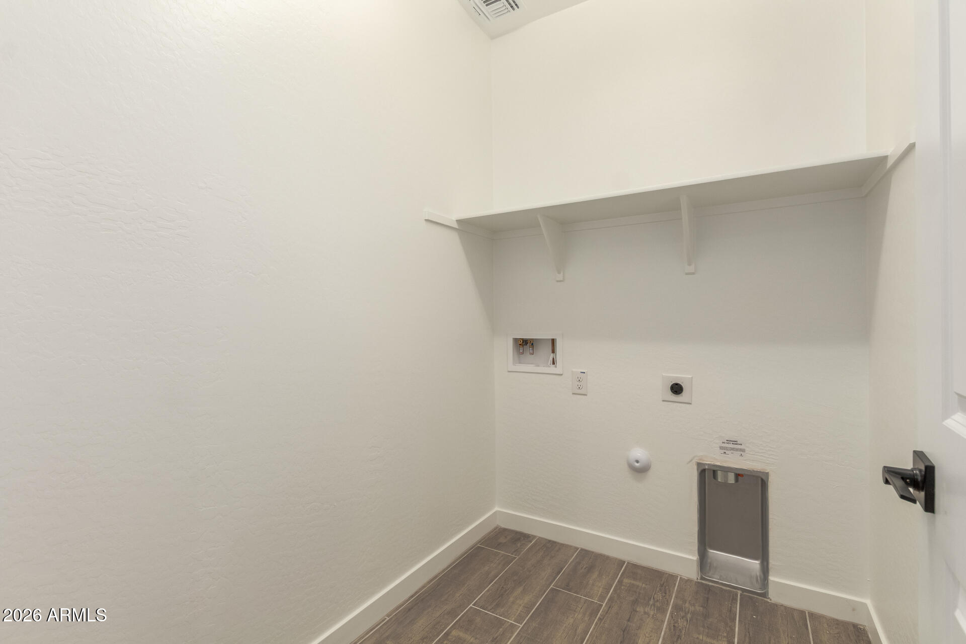 8030 West Granada Road Phoenix, AZ 85035 - Photo 28 of 36 a view of small space