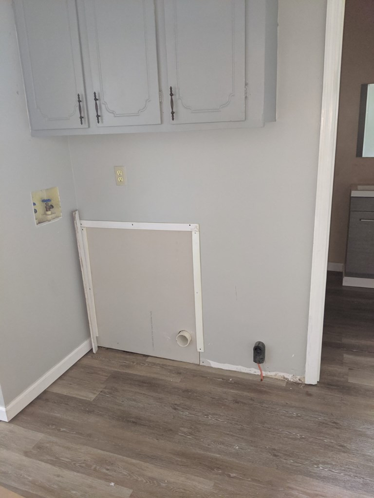 116 Carline Road Gloverville, SC 29828 - Photo 14 of 19 Laundry