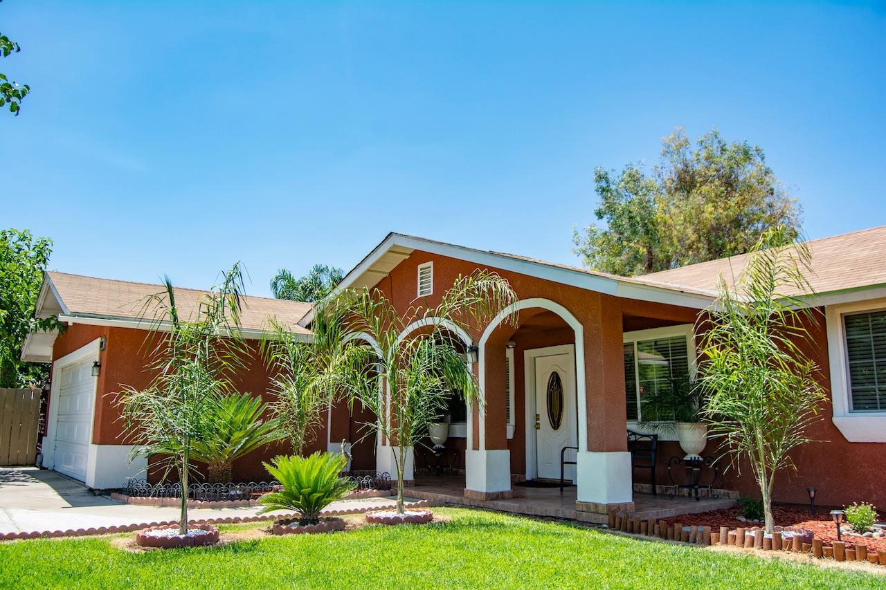 123 South Cedar Avenue Reedley, CA 93654 - Photo 1 of 12 Gallery Image 1
