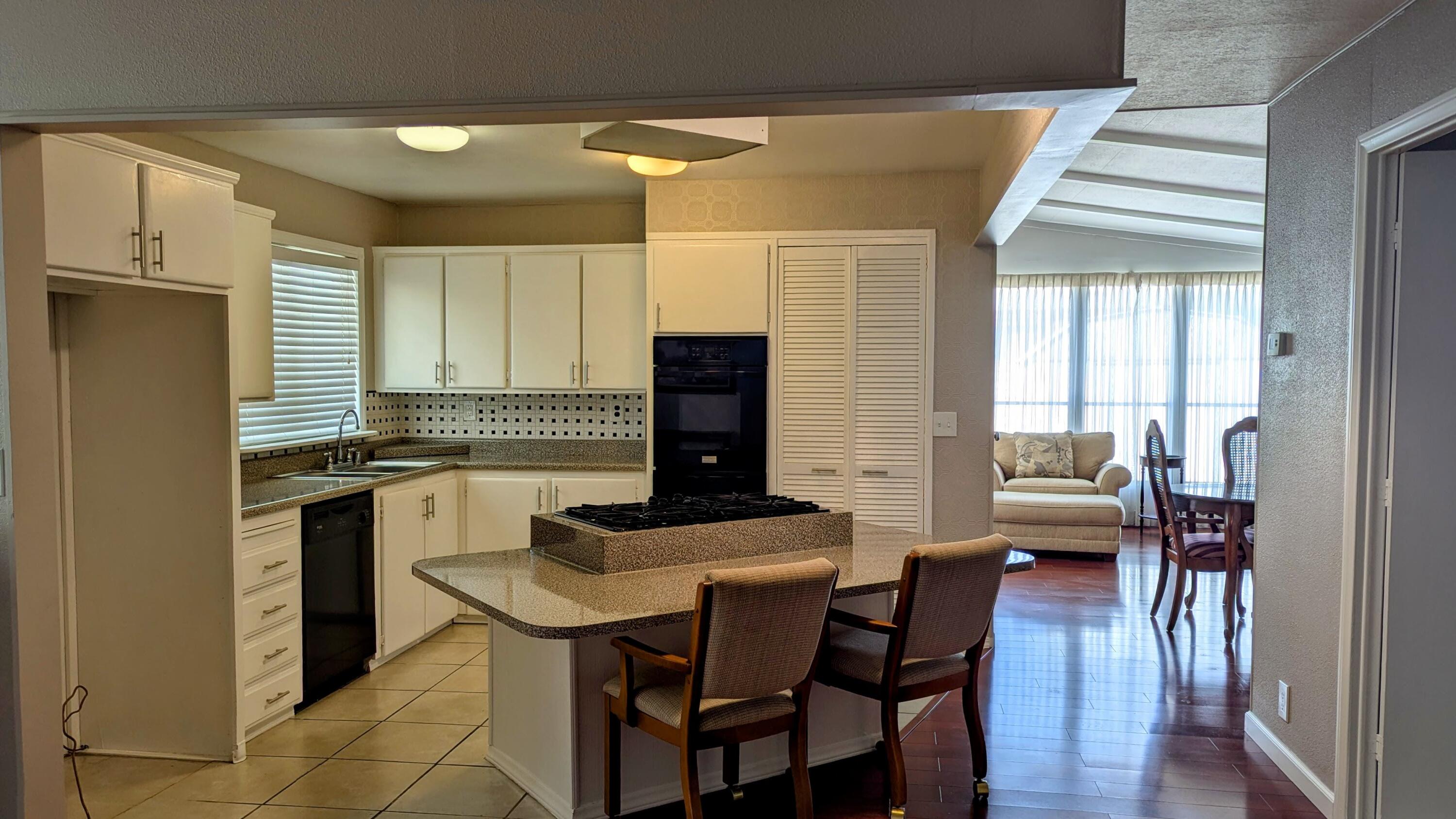 73530 Red Circle Palm Desert, CA 92260 - Photo 8 of 26 251013 Red Cir Ad Pics 07