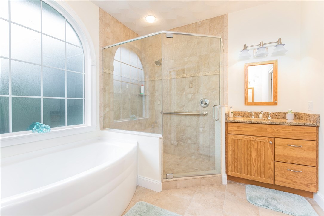 32 Butterfly Drive Westerly, RI 02891 - Photo 20 of 30 Gallery Image 20