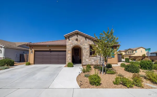 $829,000 | 805 Broadfork Circle, Vacaville, CA 95687