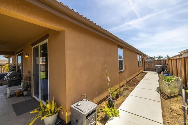 $829,000 | 805 Broadfork Circle, Vacaville, CA 95687