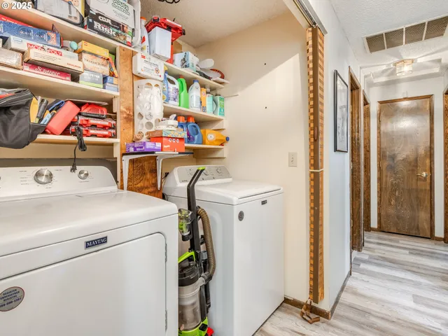 $535,000 | 32952 Northwest Ridge Drive, Scappoose, OR 97056