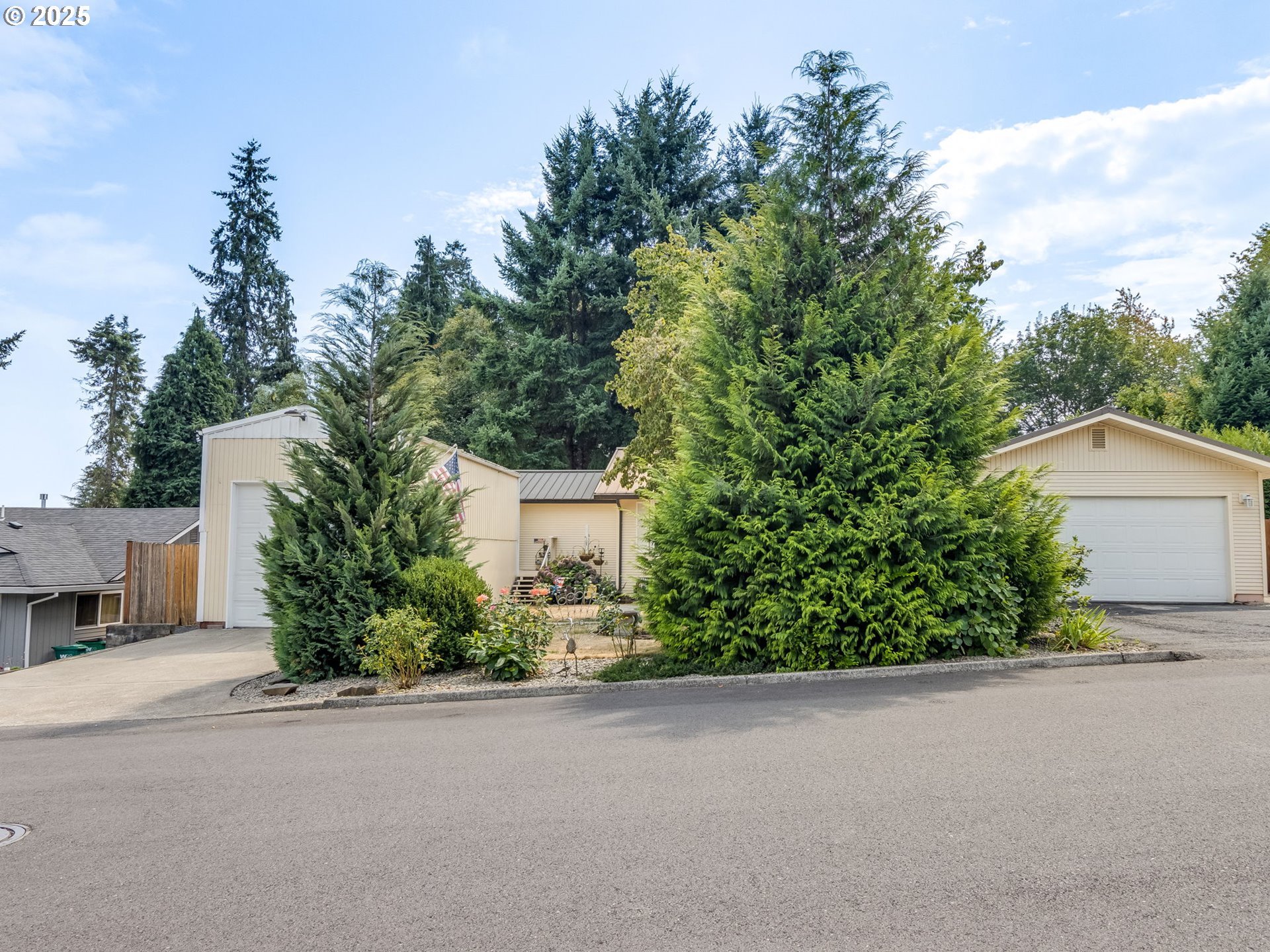 32952 Northwest Ridge Drive Scappoose, OR 97056 - Photo 37 of 41