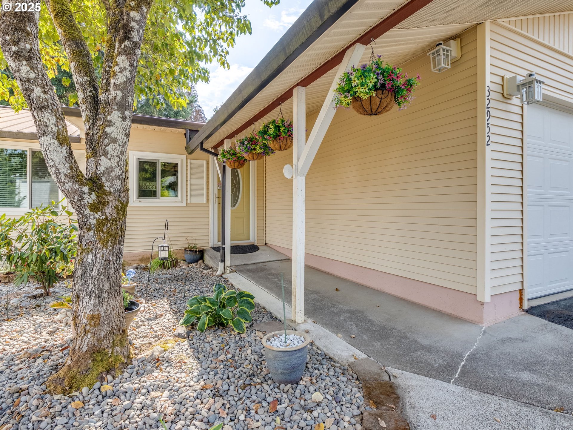 32952 Northwest Ridge Drive Scappoose, OR 97056 - Photo 4 of 41