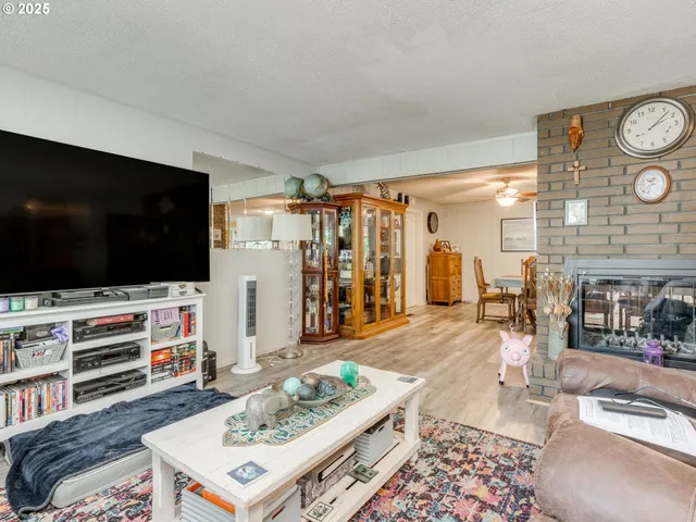 $535,000 | 32952 Northwest Ridge Drive, Scappoose, OR 97056