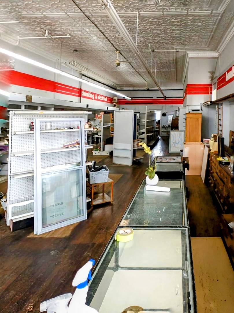 332 East Locust Street Chatsworth, IL 60921 - Photo 3 of 3 a view of storage and utility room