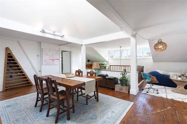 $795,000 | 12 Mt Vernon Street, Unit 5, Newport, RI 02840