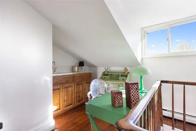 $795,000 | 12 Mt Vernon Street, Unit 5, Newport, RI 02840