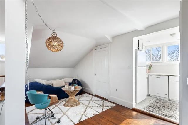 $795,000 | 12 Mt Vernon Street, Unit 5, Newport, RI 02840