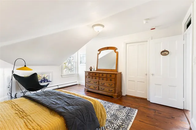 $795,000 | 12 Mt Vernon Street, Unit 5, Newport, RI 02840