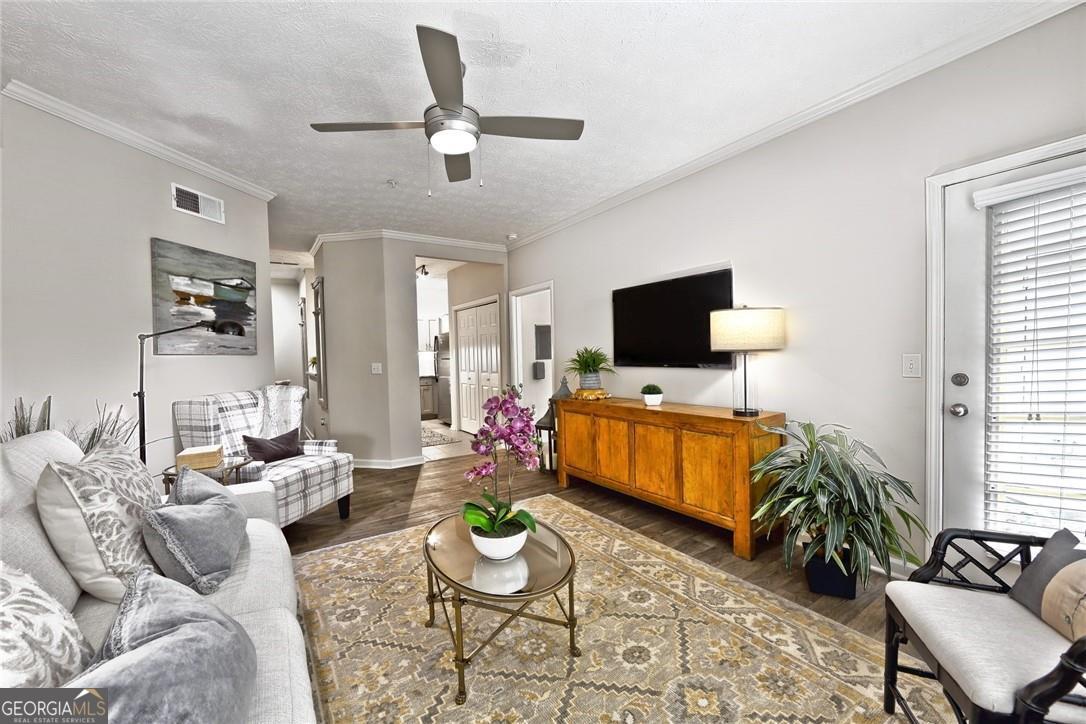 240 East Belle Isle Road Northeast, Unit 331 Atlanta, GA 30342 - Photo 17 of 20