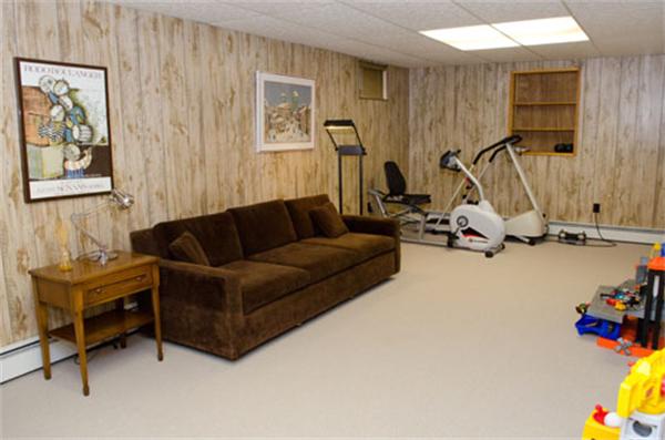 155 Longfellow Road Sudbury, MA 01776 - Photo 21 of 24 Gallery Image 21