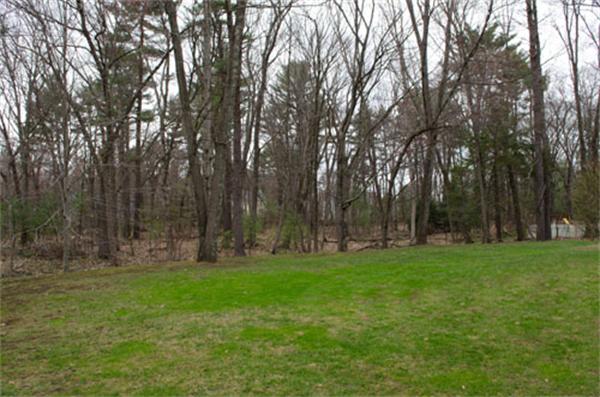 155 Longfellow Road Sudbury, MA 01776 - Photo 23 of 24 Gallery Image 23